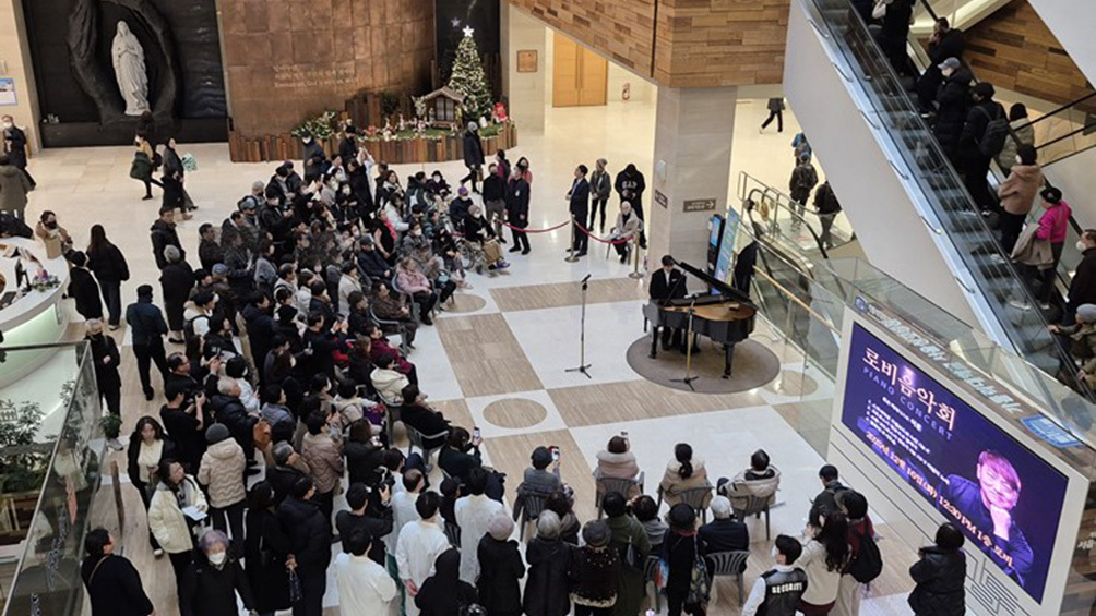 서울성모병원, ‘왼손의 피아니스트가 전한 희망의 메시지’