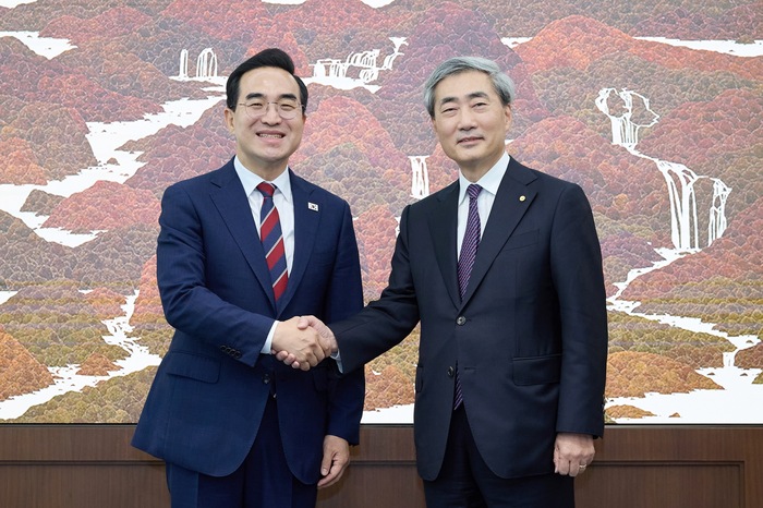 박홍근 기획예산처 장관과 신현송 한국은행 총재 회동 관련 이미지